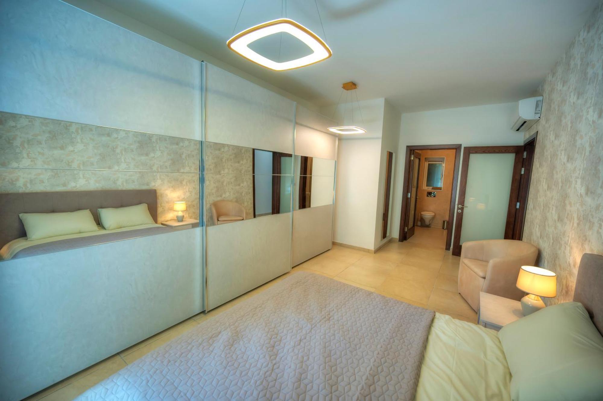 Fort Cambridge Apartments スリーマ エクステリア 写真