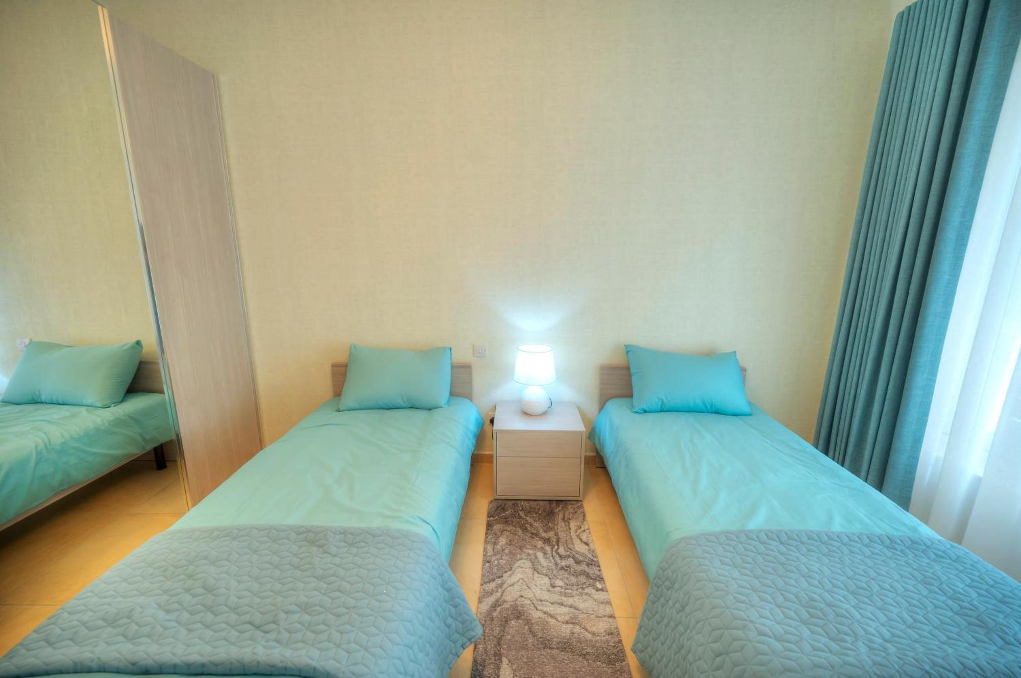 Fort Cambridge Apartments スリーマ エクステリア 写真