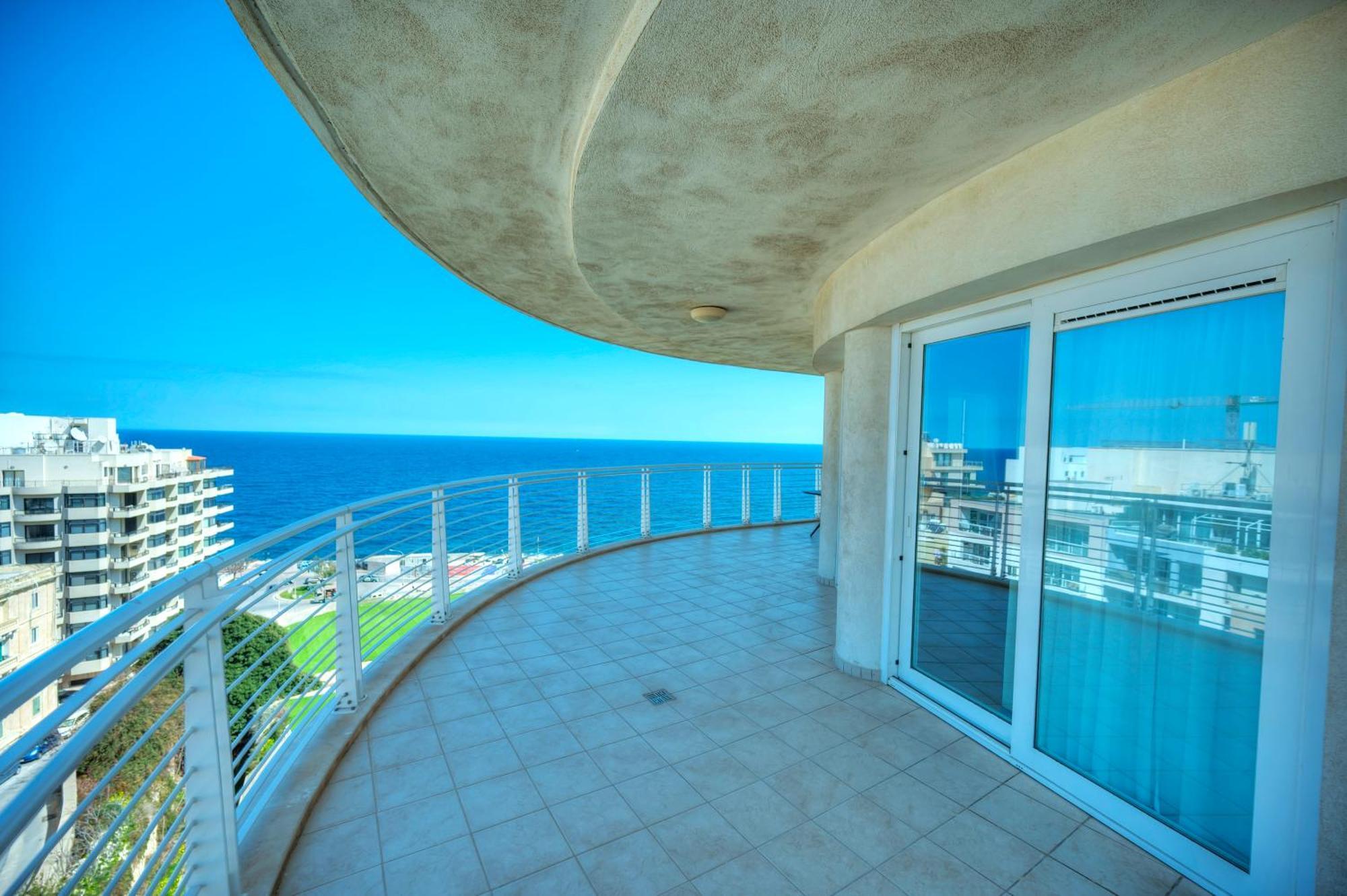 Fort Cambridge Apartments スリーマ エクステリア 写真