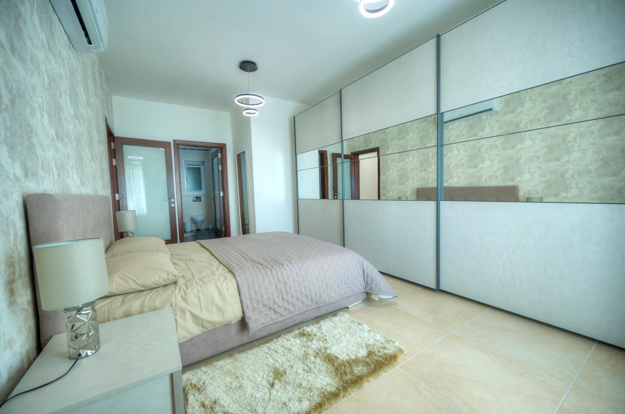Fort Cambridge Apartments スリーマ エクステリア 写真